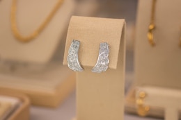 Super Jeweler 0.25-carat diamond angel wing earrings