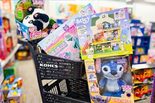Kohl's Toys Feature Image KCL In Store (Fur Real Stitch, Panda, Bluey Playset, Gabby Dollhouse Playset)