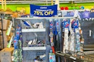 petco-clearance-081225-signage-and-rack