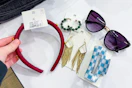 accessory-hybrid-feature-single-photo-accessories-on-table