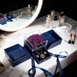 Preserved Rose Gift Set