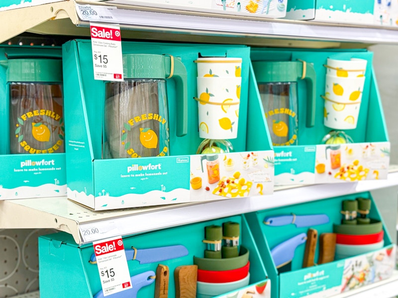 pillowfort-lemonade-set-target1