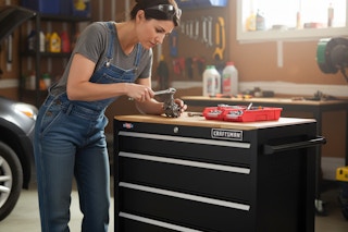 lowes craftsman workbench