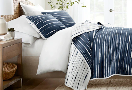 Linens & Hutch Quilt Set