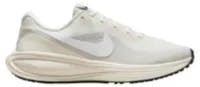 Nike Women's Revolution 8 Shoes
