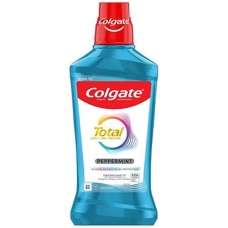 2 Colgate Mouthwashes