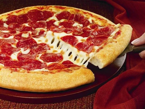 Pizza Hut Deals — Spend $7.99, Get a FREE Large Pizza Coupon