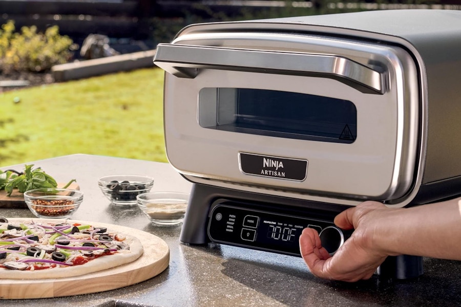 Ninja Artisan Outdoor Pizza Oven (1)