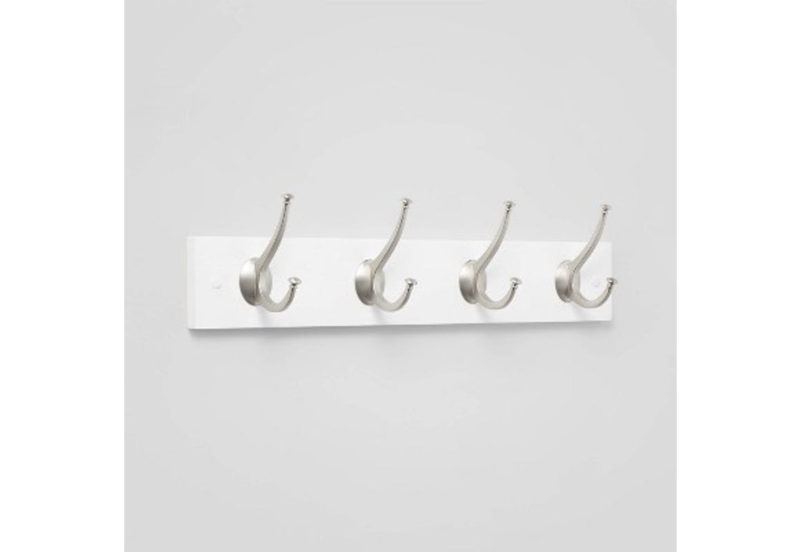 Threshold Nickel Hooks Rail