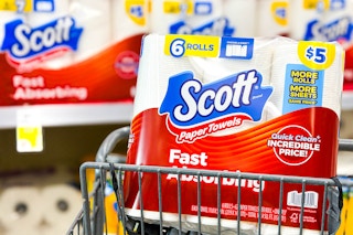 scott paper towels 6 roll pack in a walgreens cart