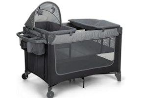 Safety 1st 4-in-1 Play Yard