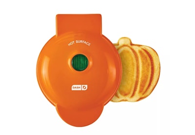 Dash Pumpkin Mini Waffle Maker