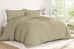 Use KCL's 72% Off Code for Duvet Cover Sets as Low as $27 at Linens & Hutch card image