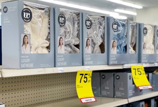 cvs-wayland-square-clearance-2022