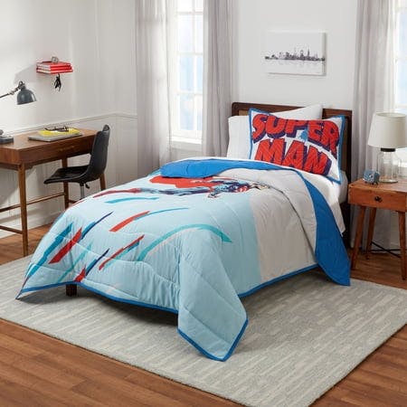 Comic Style Quilt and Sham Set
