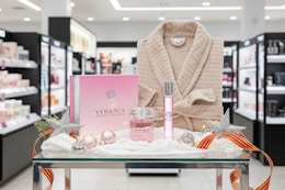 ulta-beauty-gift-set-verasce-robe-1