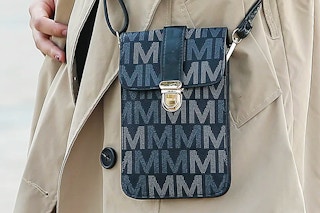 zulily-mkf-collection-crossbody-bags-dec-1