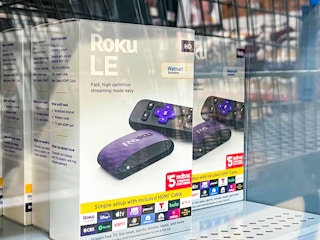 roku le walmart on shelf