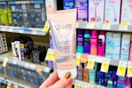 hand holding gillette venus shave exfoliant