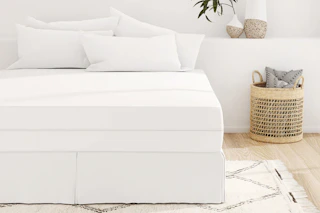 linen and hutch