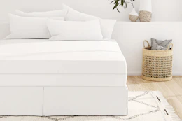 linen and hutch