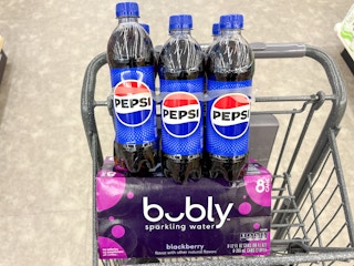 walgreens-bubly-sparkling-water-pepsi-soda-packs-kcl-0262