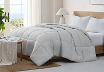 C&C California Microfiber Comforter