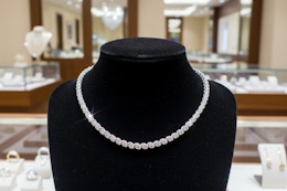 superjeweler-diamond-necklace-1