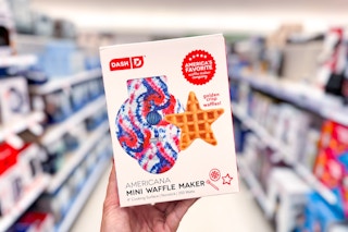 dash-americana-waffle-makers-target3