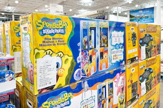 costco-arcade-spongebob-claw-machine