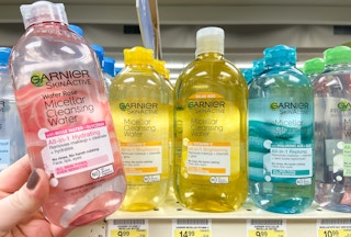 hand holding garnier micellar cleansing water