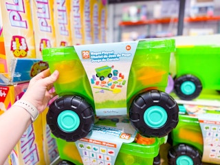 costco-wagon-playset