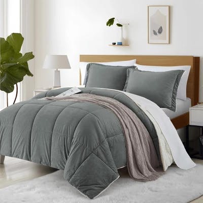 Faux Fur Comforter Set