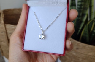 lulu-rose-diamond-simulant-stud-pendant-2021-p