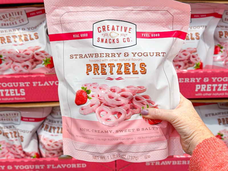 costco-creative-snacks-strawberry-yogurt-pretzels-2