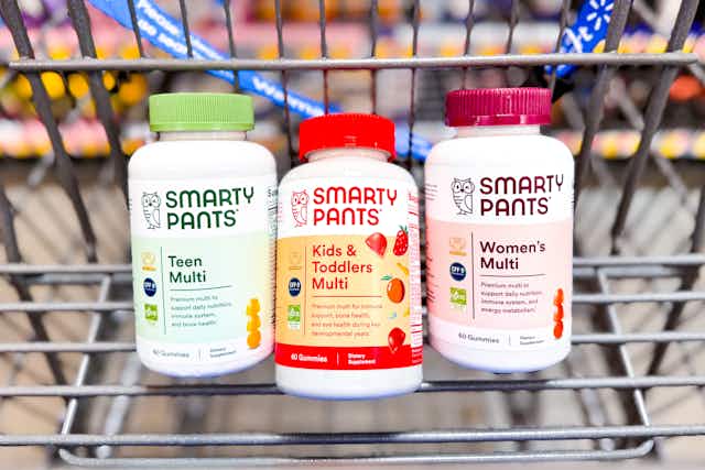 SmartyPants Vitamins for the Family, $9.48 at Walmart With Swagbucks card image