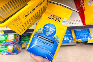 tidy cats cat litter on store shelf