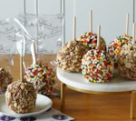 8 Thanksgiving Caramel Apples
