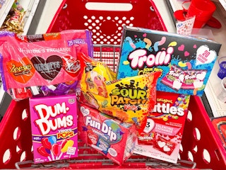 target valentines day candy 2023 1673801953 1673801954