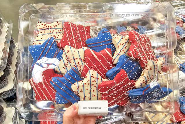 Patriotic Bakery Treats at Sam's Club: $11 Cookies and $16 Cupcakes card image