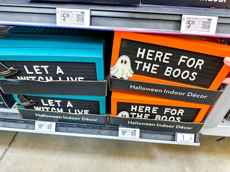 walmart-halloween-dollar-spot-kcl-5