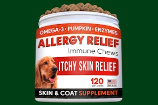 container of allergy relief chews for dogs