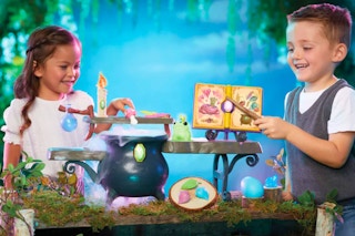 Walmart-Little-Tikes-Magic-workshop-playset