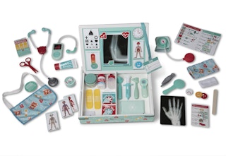 walmart-melissa-and-doug-deluxe-doctors-office-play-set-2021