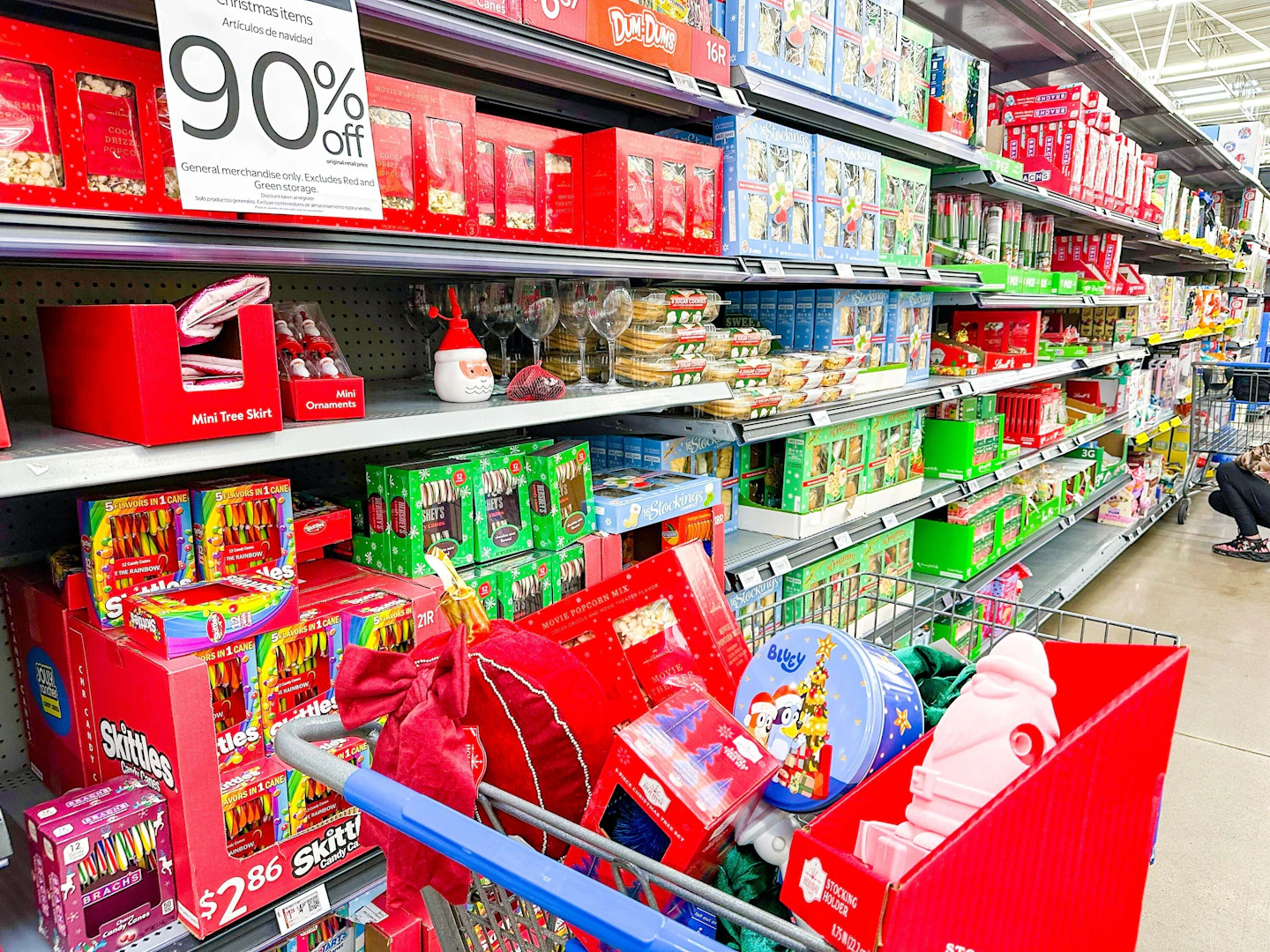 How to Save Up to 90% Off at Walmart's Christmas Clearance Sale - The ...