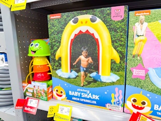 walmart-sprinkler-summer-clearance-kcl-1