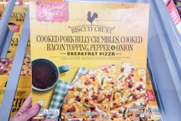 aldi mama cozzis pizza kitchen breakfast pizza handheld