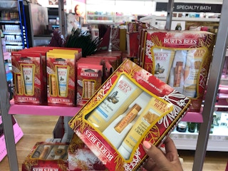 ulta 40 off burts bees gift sets 1116 3 1542465804 e1542465982882