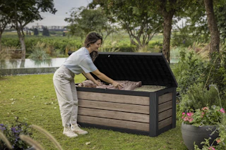 Walmart Keter Eastwood deck box