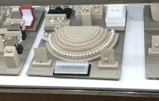 macys pearl necklace 012319a 1548265891